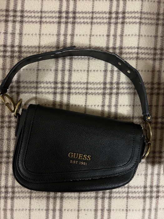 Жіноча сумочка GUESS est 1981