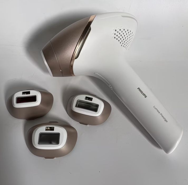 фотоепілятор Philips Lumea Prestige BRI999/00
