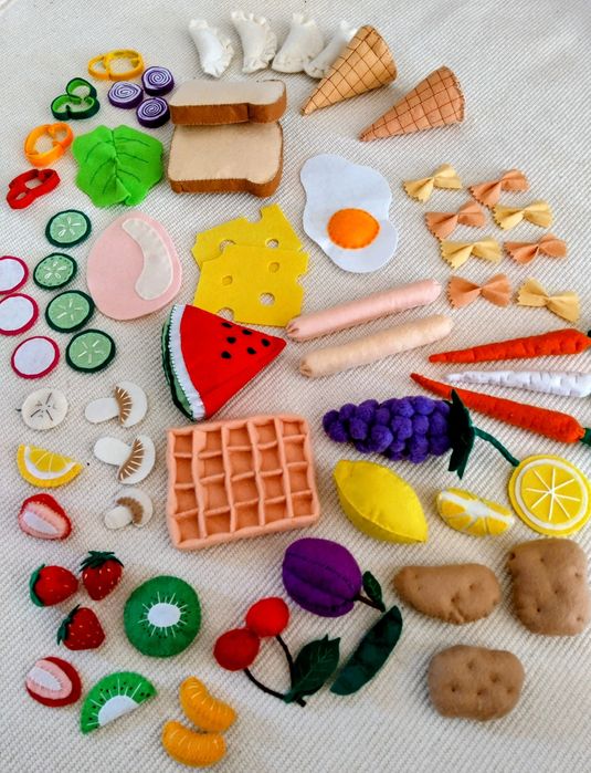 Jedzenie z filcu, owoce, warzywa