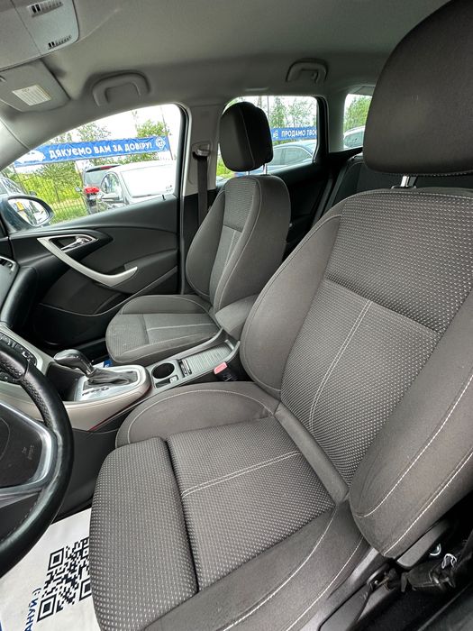 Продам Opel Astra J 2012 рік можлива розстрочка, кредит, обмін!