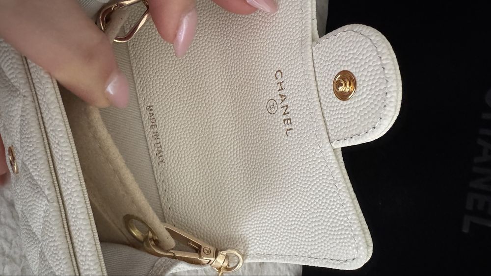Portfel Chanel 11.3 white  CALFSKIN GOLD
