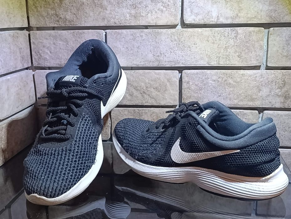 Кросівки Nike Revolution 4 Black