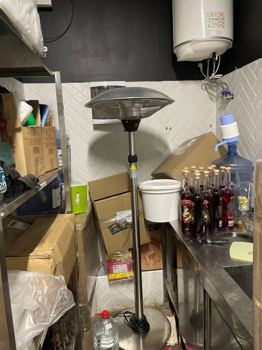 Обігрівач вуличний електричний