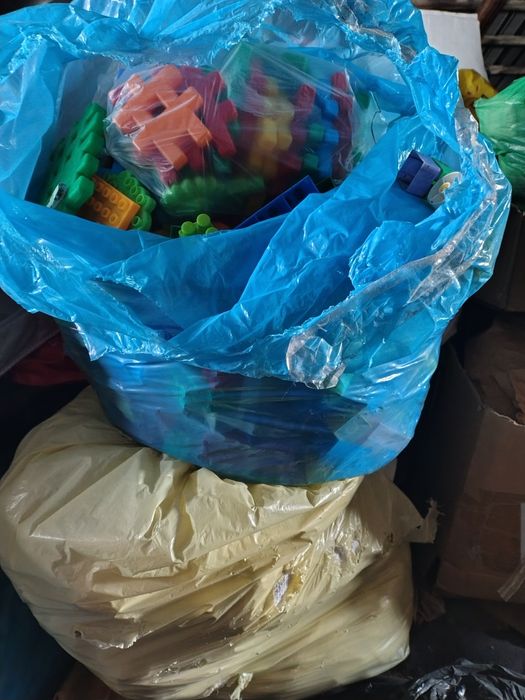 Oddam klocki .małe i duże