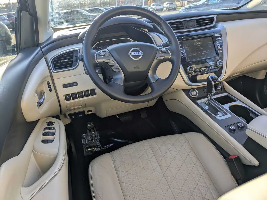 Nissan Murano      2020