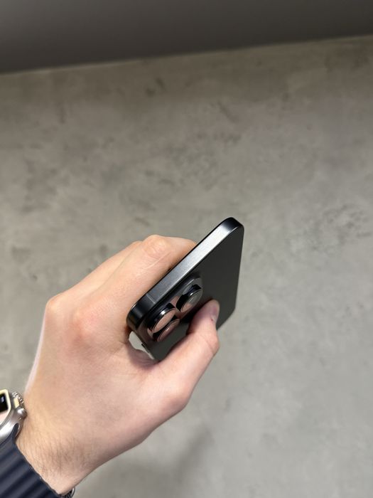 б/у 15 Pro Max 256 Black ідеал