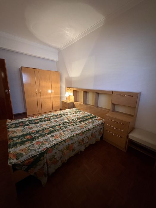 Quarto completo