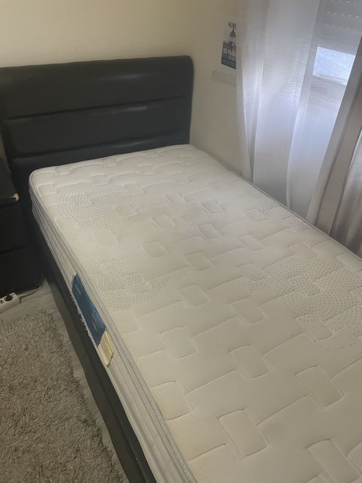 Cama de solteiro + colchão