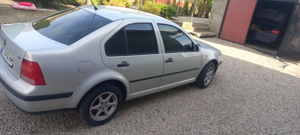 Продам Бору в хорошому стані