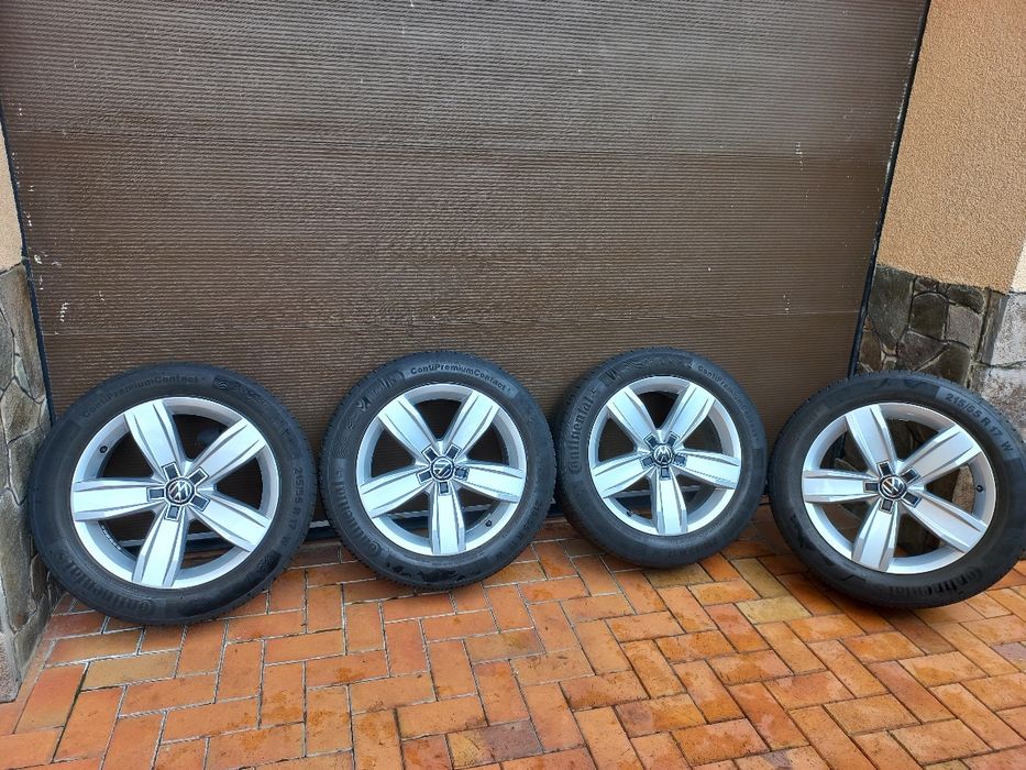 Колеса, диски R17 VW PASSAT B8, в ідеальному стані!