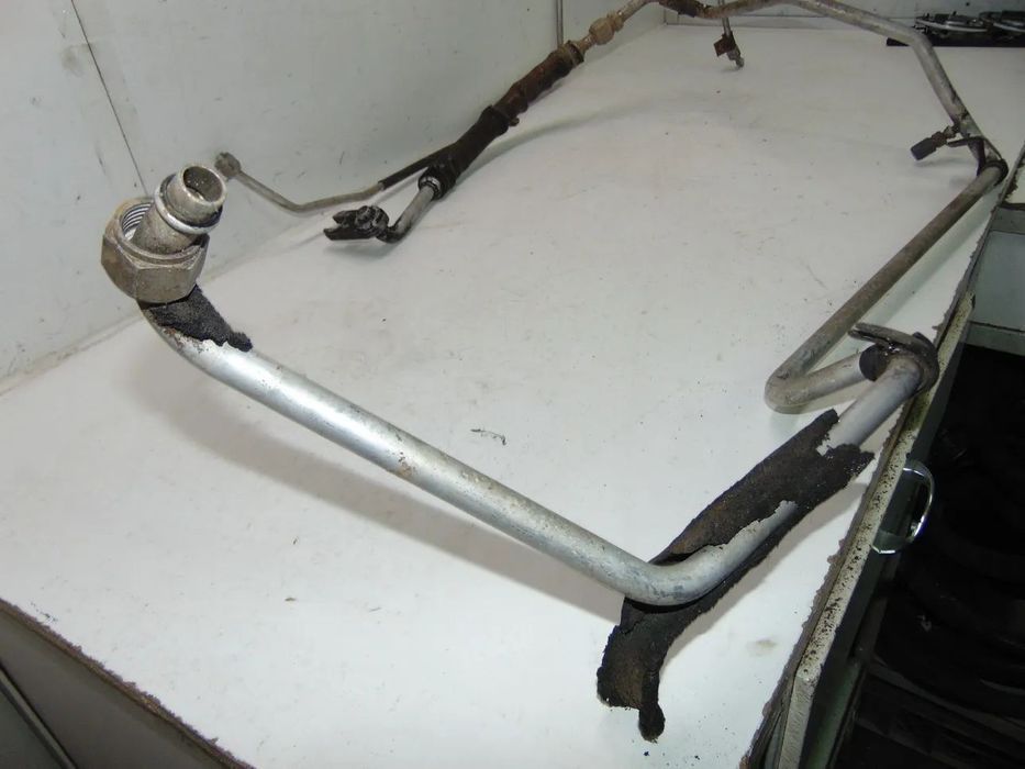 Nissan Patrol 260 tubos ar condicionado " usado em bom estado