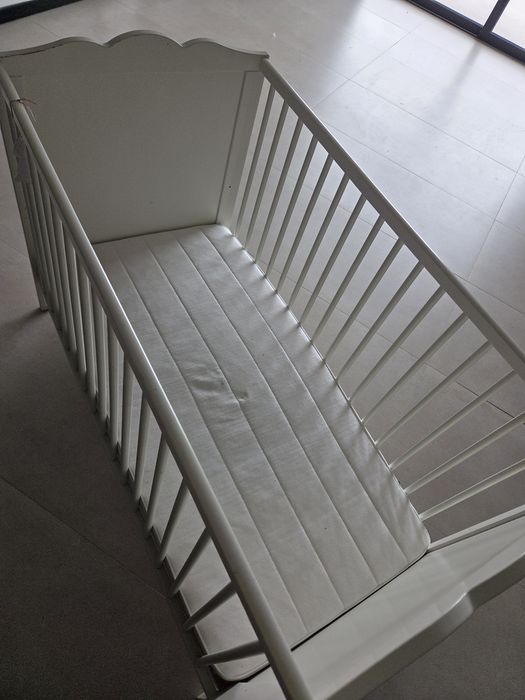 Cama Berço com grades segurança Branco