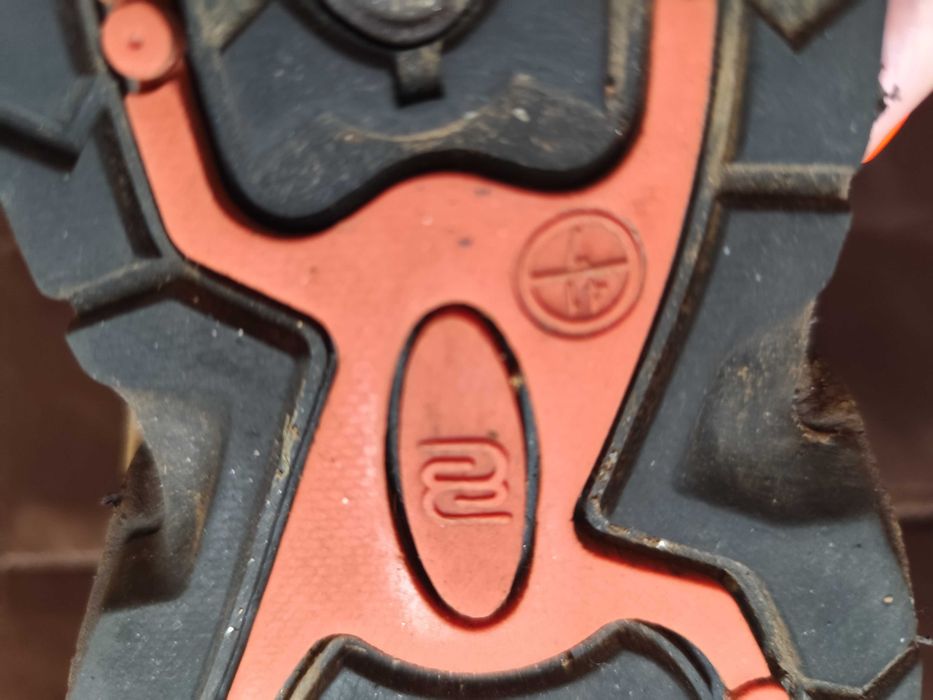 Sapatilhas castanhas CRIVIT, tamanho 41