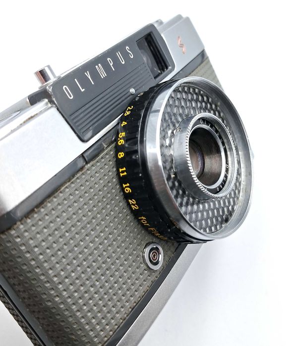 Плівкова камера Olympus Pen-EE