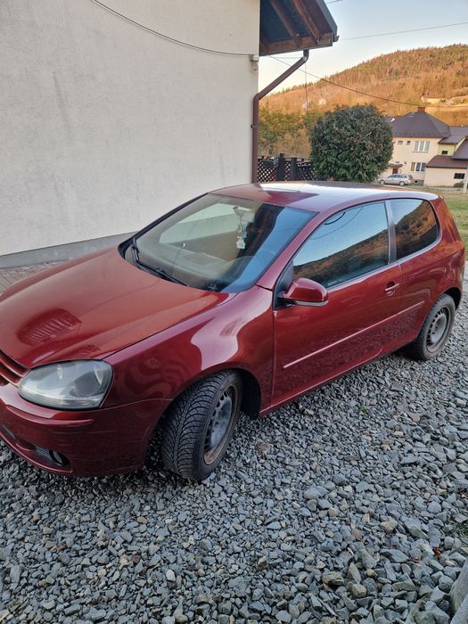 Volkswagen Golf 5 1.6 fsi