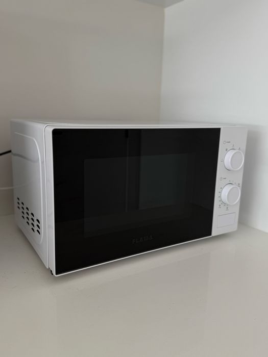 Vendo Microondas NOVO