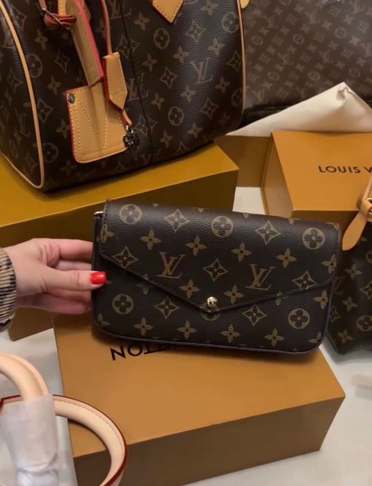 Сумочка клатч Луи Витон Louis Vuitton