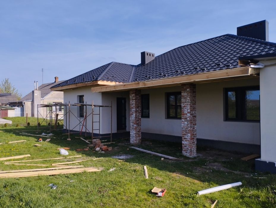 Будівництво будинків.