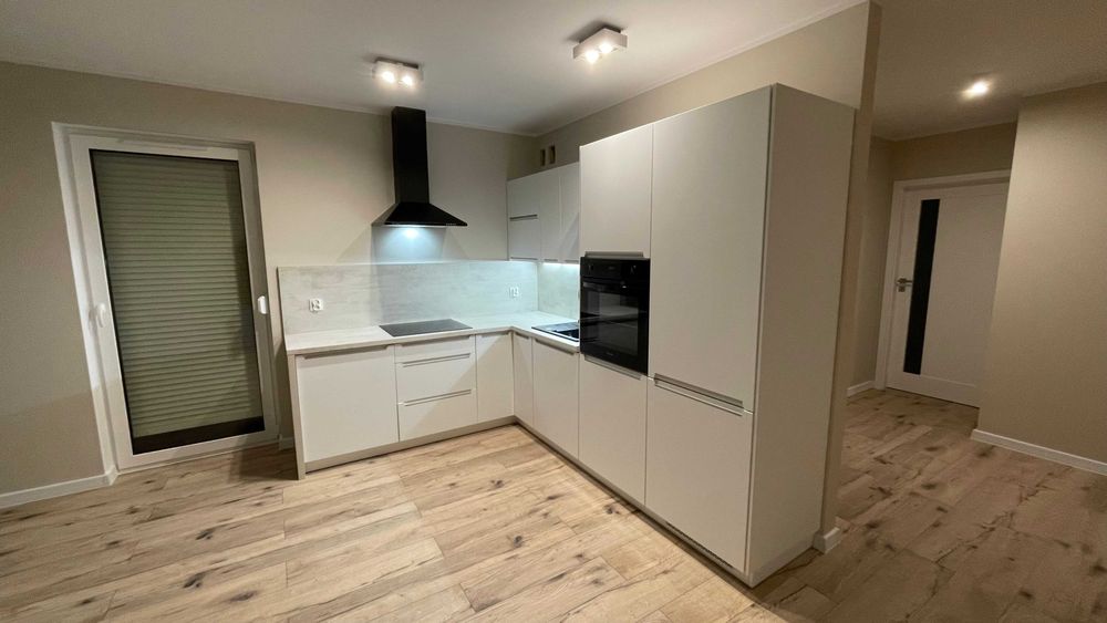 3 pokoje, 2 miejsca postojowe, komórka, ogródek 200m2, Os. Scand House