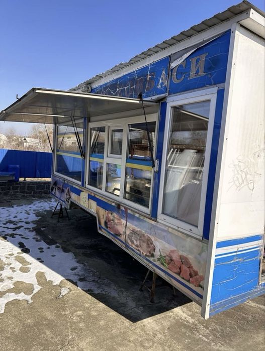 Продам торговий кіоск  з холодильними вітринами та