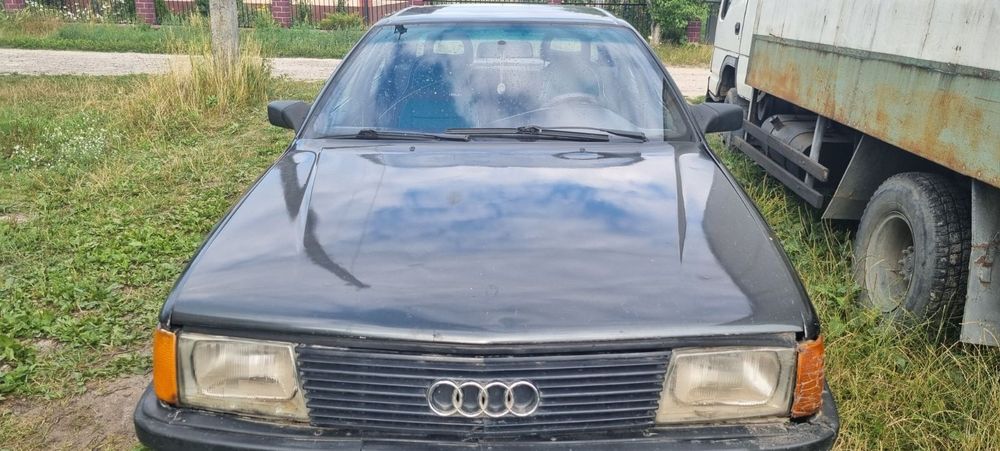 Лобове скло лобовуха стекло ауди 100 ц3 audi 100 c3 ауді 100 ц3