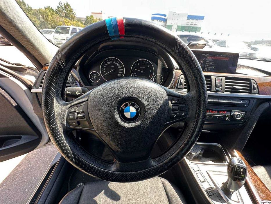 BMW 3 Series 320d F30 2015 з Кореї