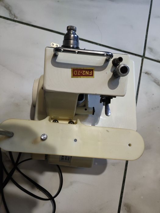 Оверлок Dragonfly fn2-7d без торгу.