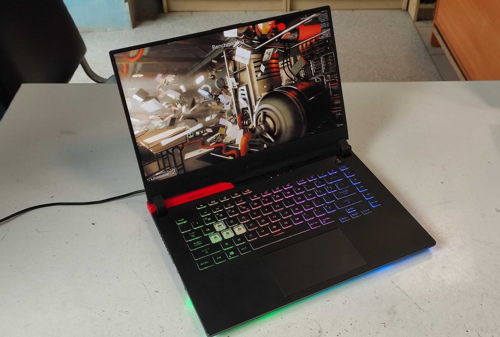 Laptop Asus Rog Strix, Ryzen 7 4800H, 32GB, SSD 1TB, RTX 3050, 144Hz