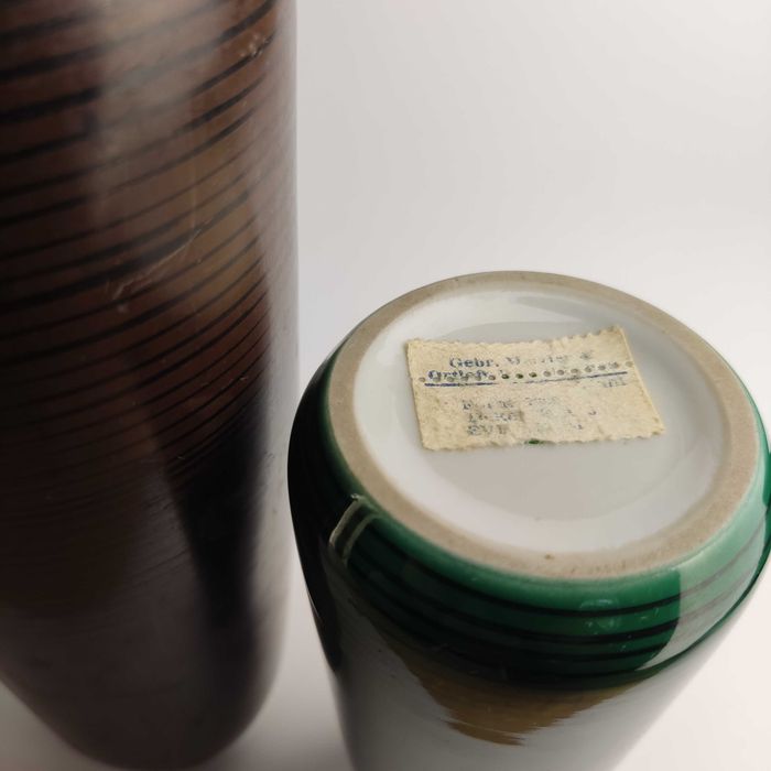 Zestaw dwóch porcelanowych wazoników Metzler Ortloff Ilmenau