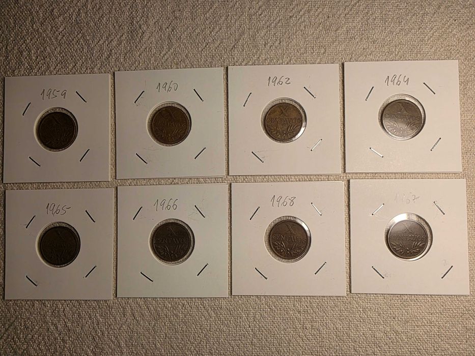 8 moedas de X centavos de diversas datas