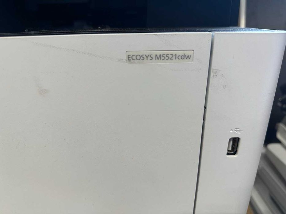 Kyocera ECOSYS M5521cdw kolor laser WiFi duplex skaner niski przebieg