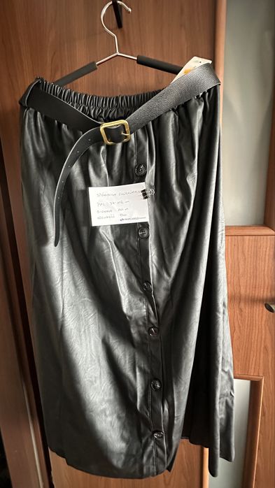 Nowa spódnica ekoskóra i 2 bluzki