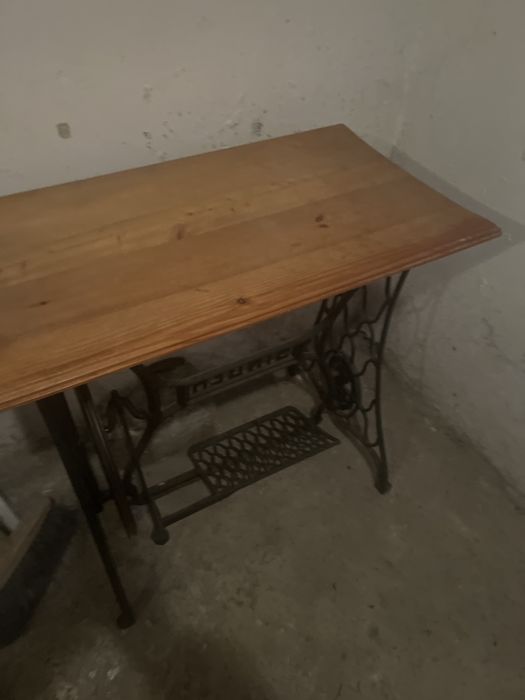 Stol Singer Od maszyny Singer