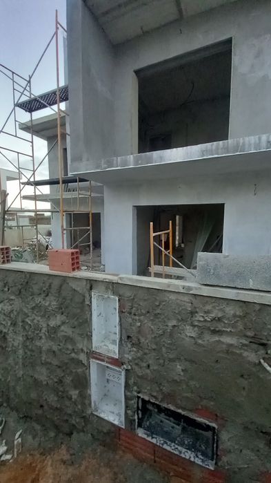 Sou oficial  do capotu ,tenho uma equipa  valiosa pra teu trabalho,