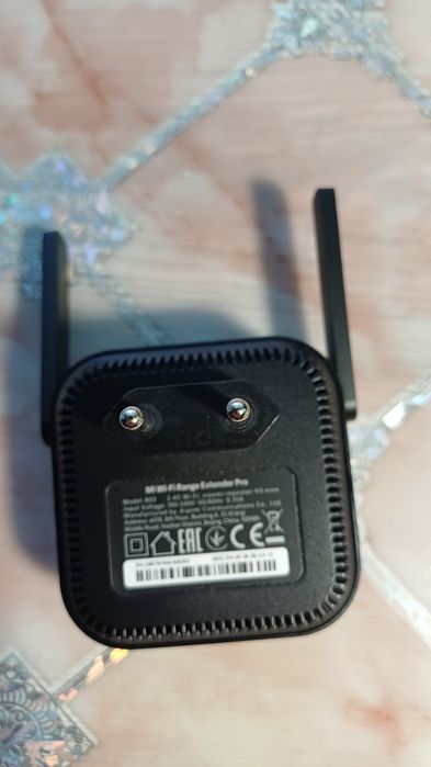 Підсилювач сигналу  Xiaomi Mi Wifi Range Extender Pro