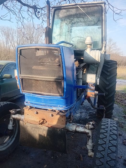 Продам ЮМЗ ,оприскиватель ,бдт ,плуг ,шнек