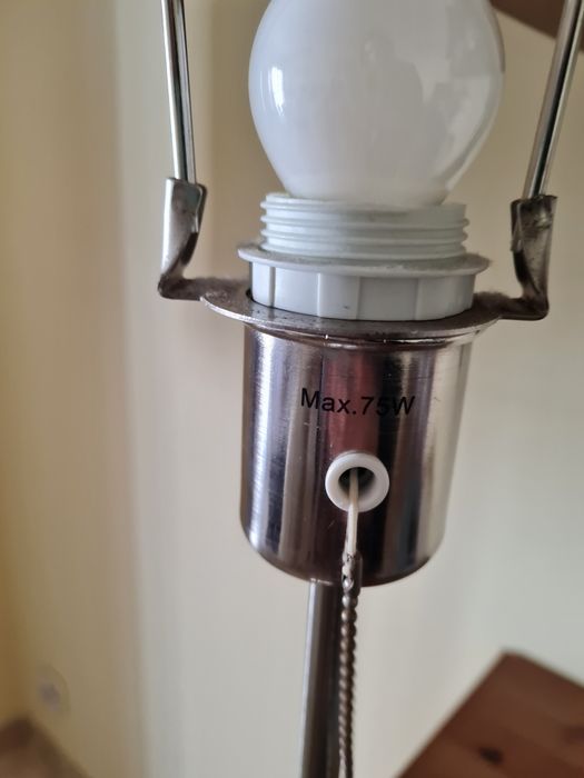 Base de candeeiro IKEA