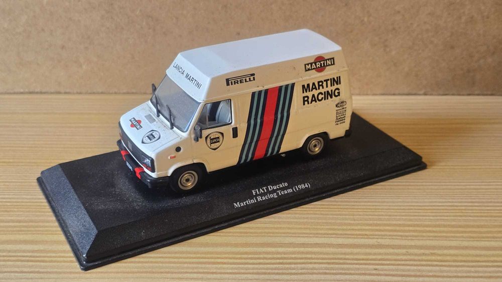 Miniaturas Caminhões de assistência em rally