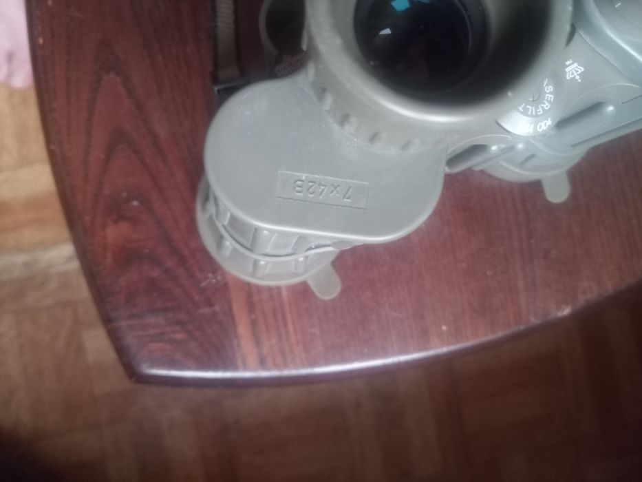 Бінокль Swarovski  7*42