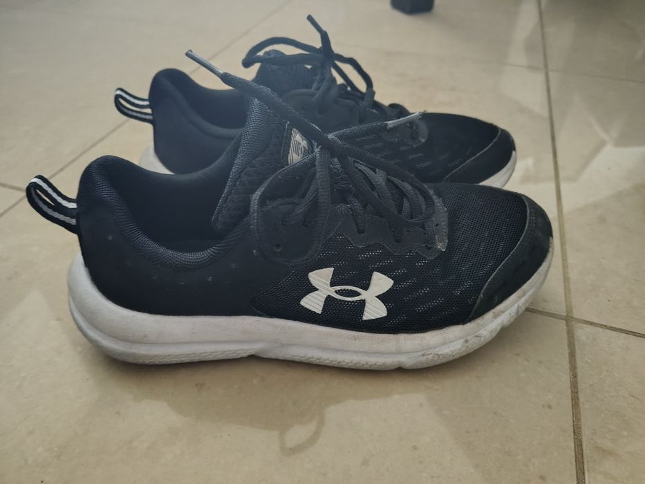 Buty under armour rozmiar 39 długość 24.5 cm