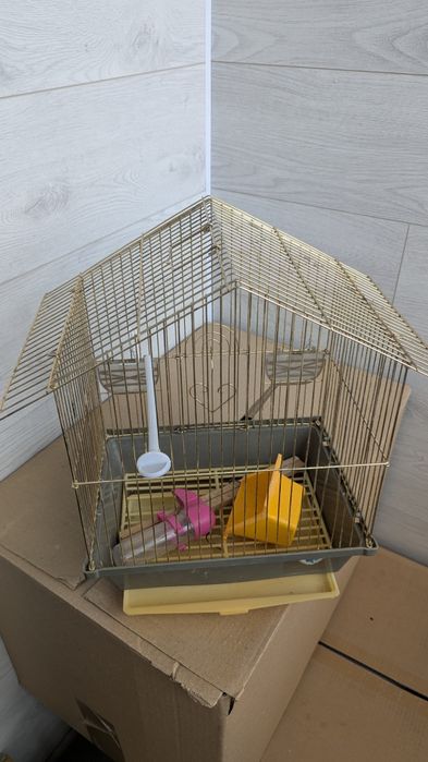Клітка для птахів