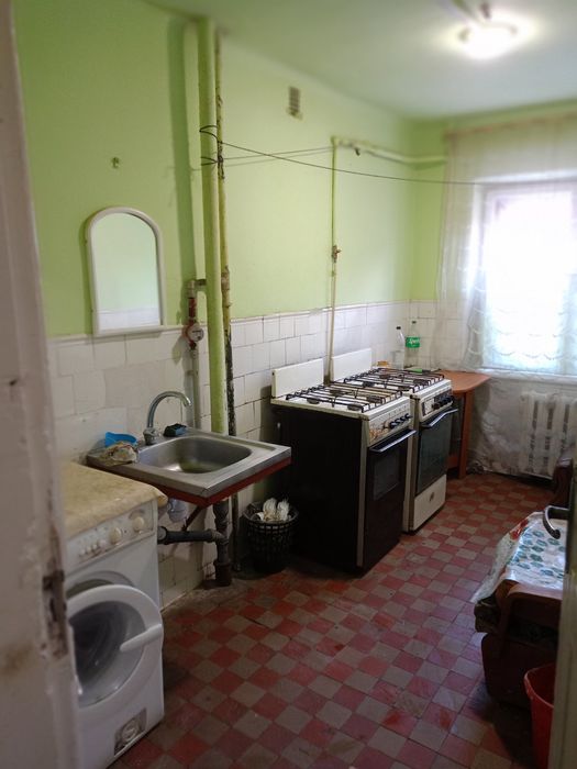Здам в Дрогобичі кімнату в гуртожитку вул. Стрийська 443/9
