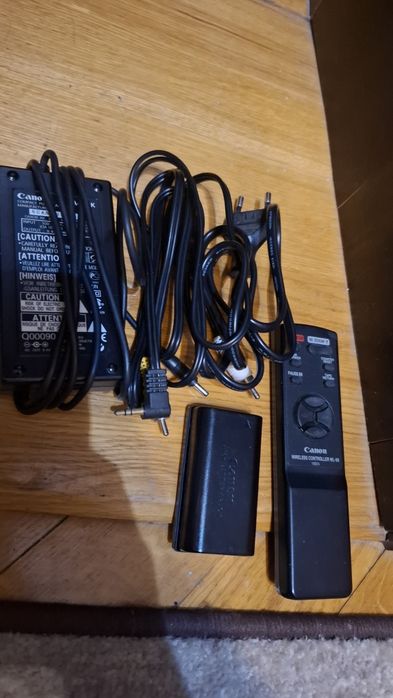 Відео камера Canon