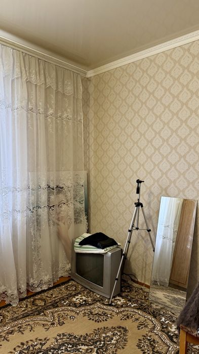 Здається в оренду три кімнатна квартира