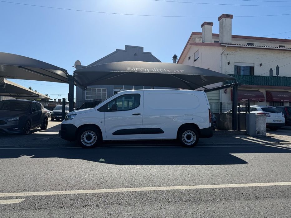 Citroen Berlingo 1.5hdi L2  100cv - IVA Dedutível