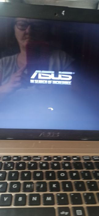 Laptop Asus x540la i3 ram 8