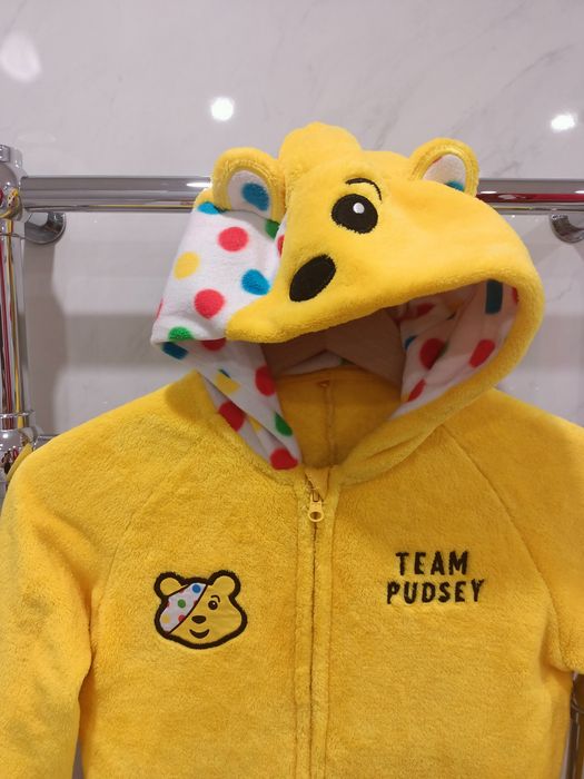 Strój kostium przebranie piżama kombinezon Pudsey