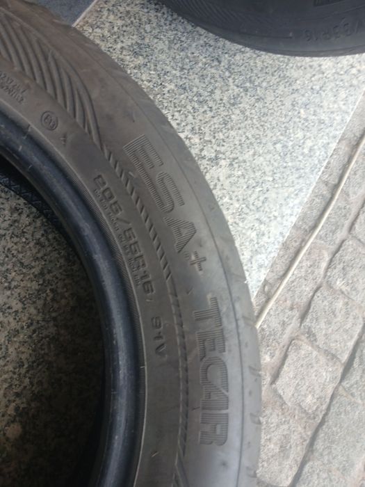 2 pneus 205 55 r16 Esa + Tecar