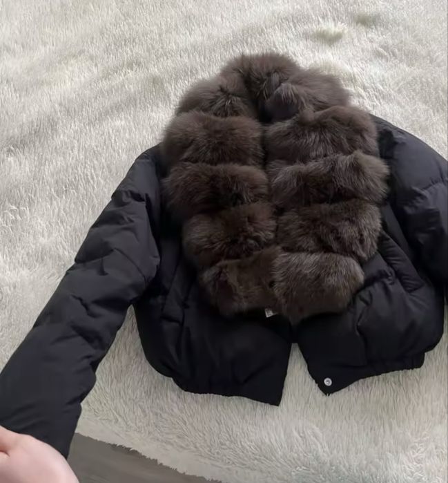 Modna kurtka z natyralnym wypełnieniem
