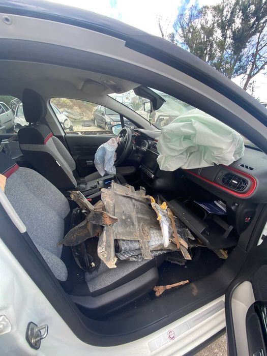 Citroen C3  1.2 PureTech 2021 PARA PEÇAS